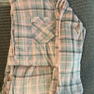 Women's Plaid Pajama Set in Pink and Gray